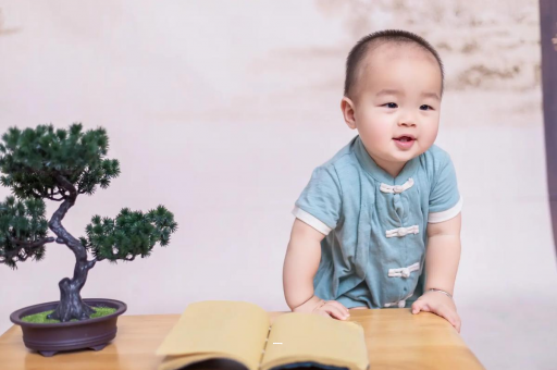红河孕妇显怀是几个月