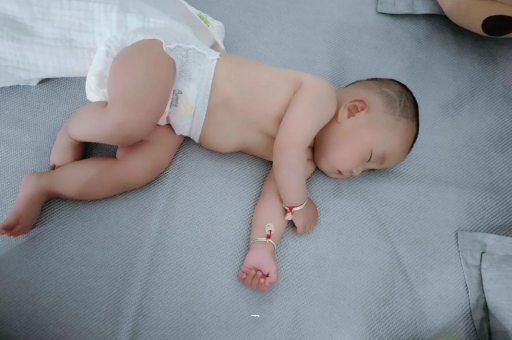 红河怀孕初期腰特别酸